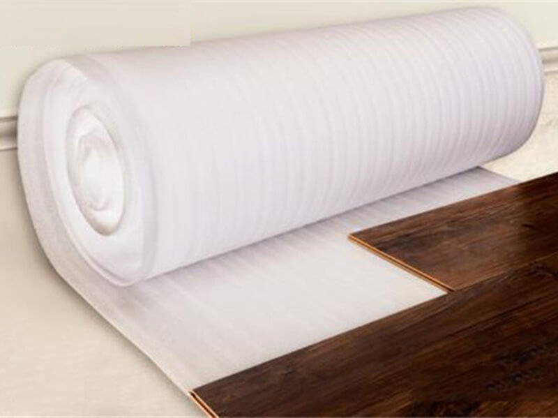 Mút xốp lót sàn gỗ tphcm càng được sử dụng rộng rãi trong thiết kế nội thất và lắp đặt sàn gỗ