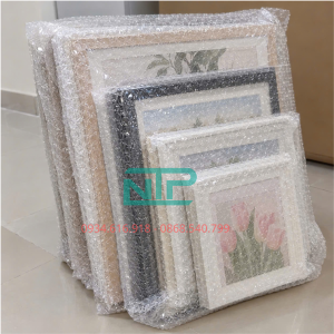 Hình ảnh xốp hơi quấn khung ảnh